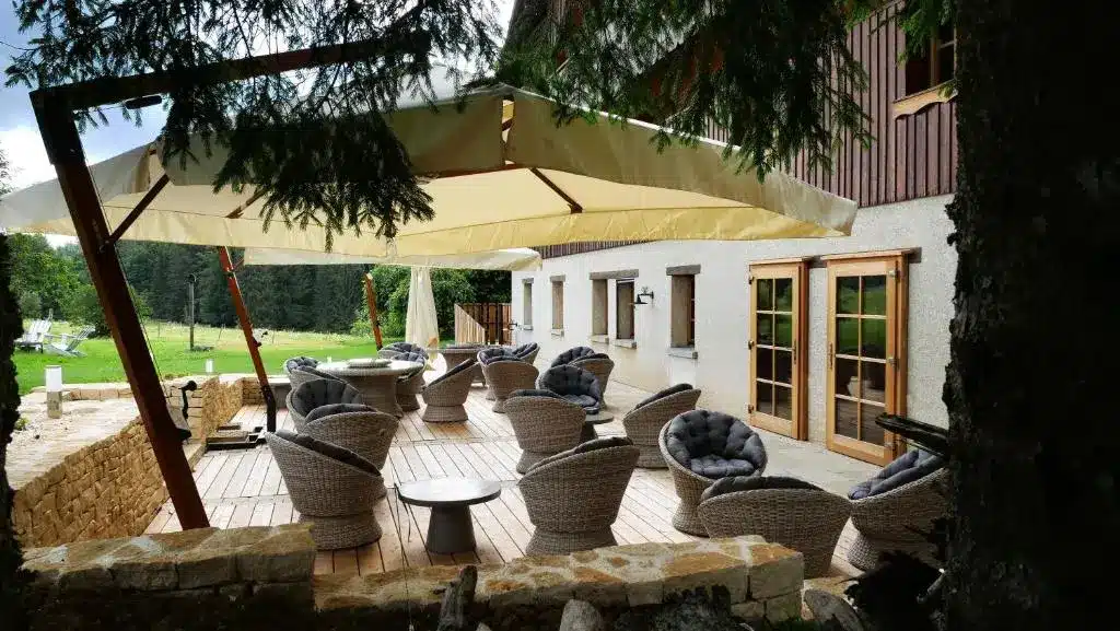 Le-Tillau-Hotel